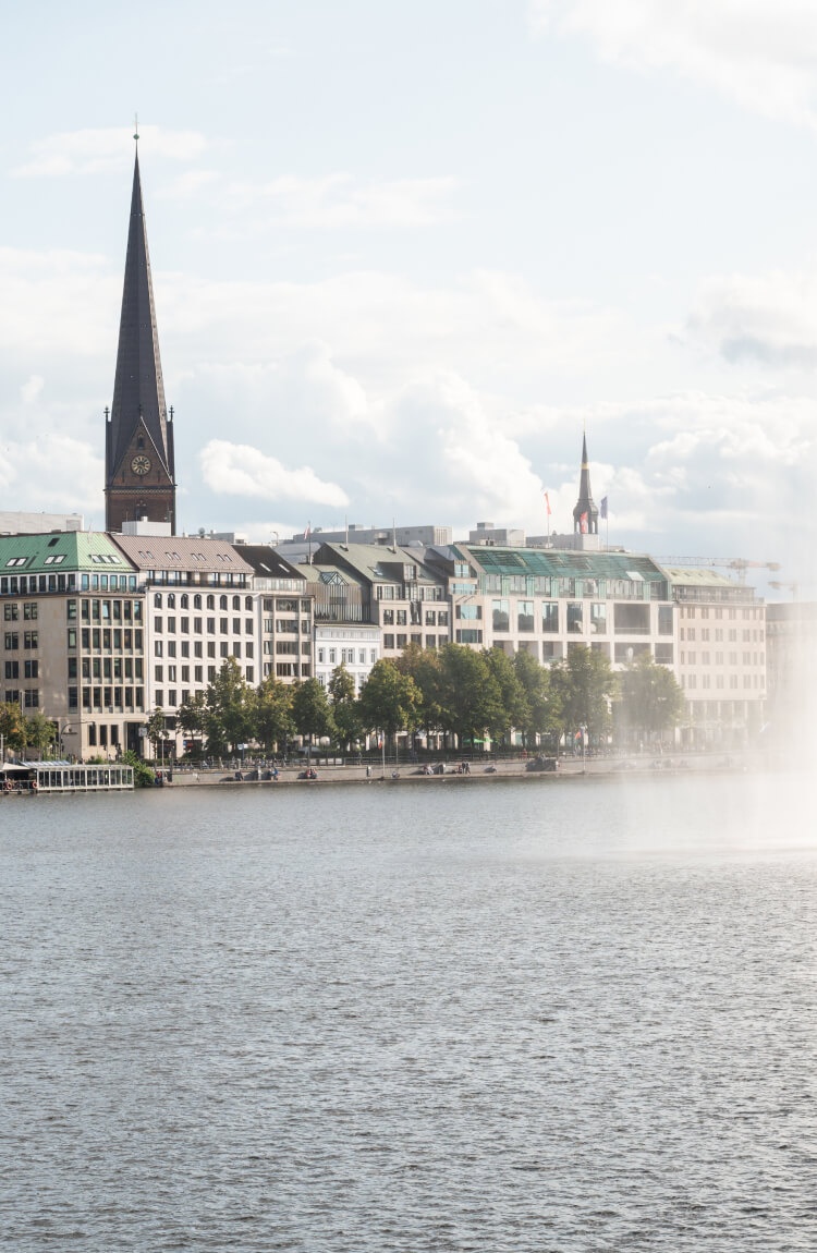 Your local agent service provider for EU-UCITS and EU-AIF funds